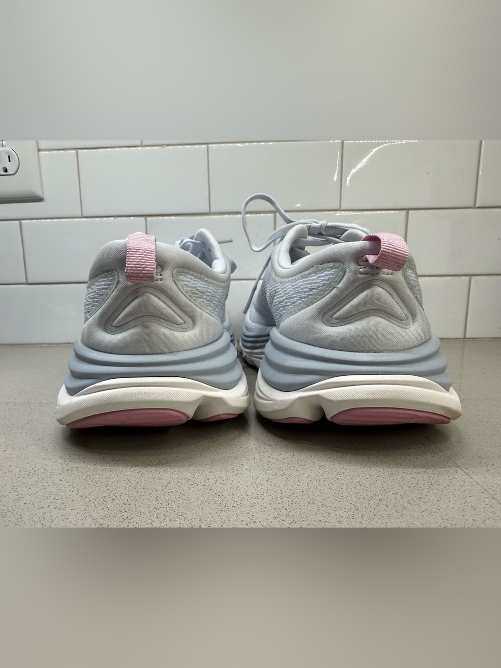 Very Lightly Worn - HOKA Gaviota 5 - Sea Ice / Pink Twilight - Picture 5 of 7